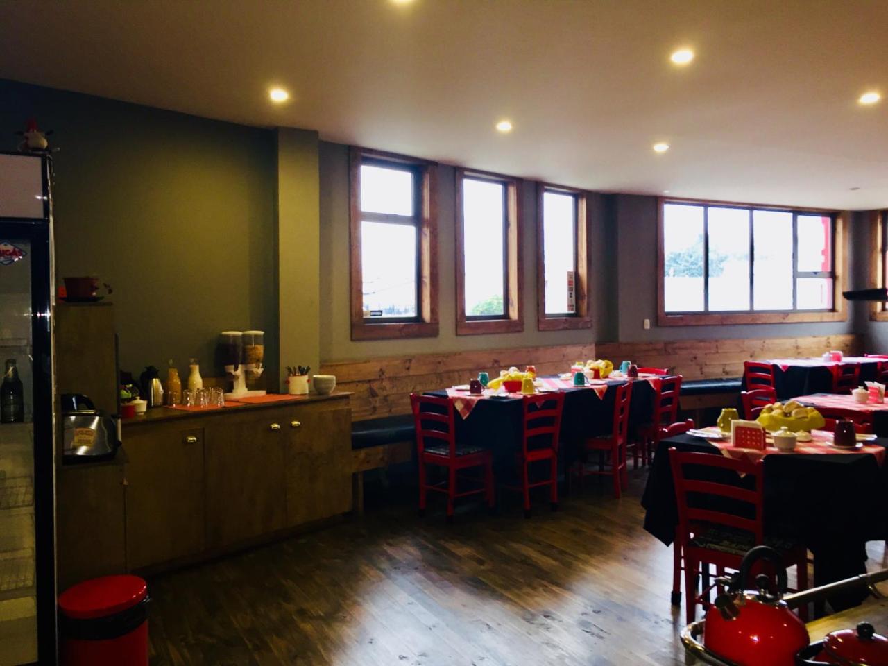 Hostal Esquina Patagonica Coyhaique Eksteriør bilde